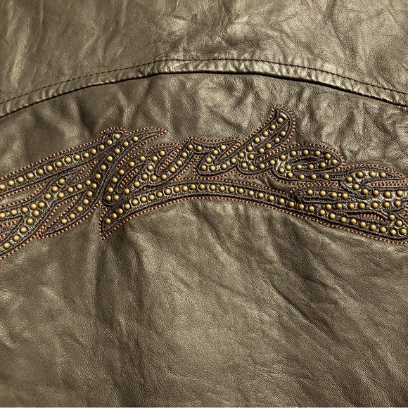 Harley Davidson lambskin Vest with embellishments - Picture 5 of 11